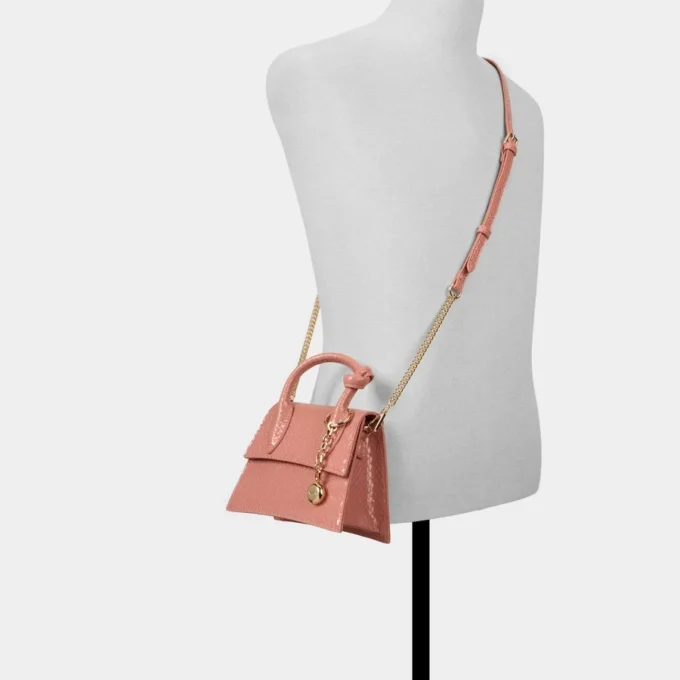 Bolso con asa superior Cierraa