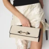 Bolso con asa superior Lookaa