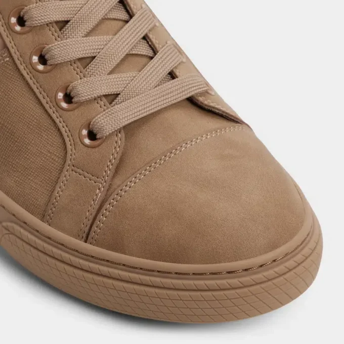 Bota con cordones Aston, suela de copa