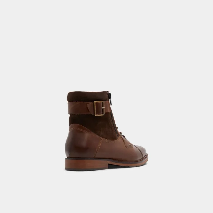 Bota con cordones Constantine