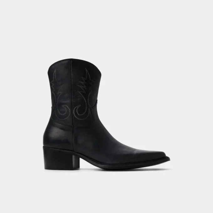 Bota de tobillo Guthrie, tacón grueso Bota de tobillo Guthrie, tacón grueso