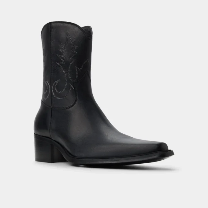 Bota de tobillo Guthrie, tacón grueso Bota de tobillo Guthrie, tacón grueso