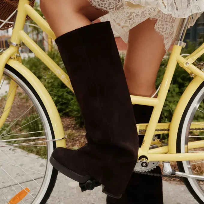 Botas hasta la rodilla Maeveh, con plataforma Botas hasta la rodilla Maeveh, con plataforma