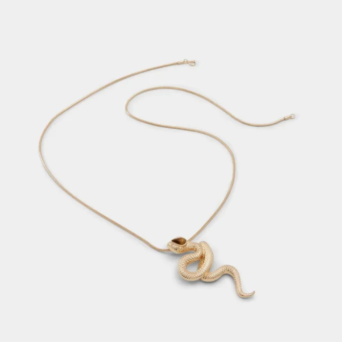 Collar con colgante Arthen