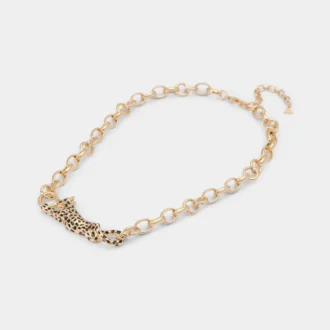 Collar con colgante de pantera