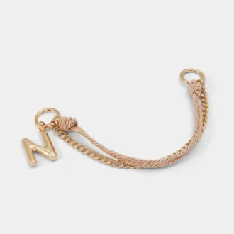 Dije para bolso con letras
