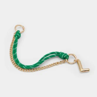 Dije para bolso con letras