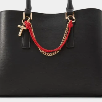 Dije para bolso con letras