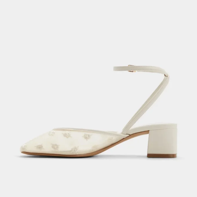 Eliaa: zapato de tacón con tiras, tacón grueso Eliaa: zapato de tacón con tiras, tacón grueso