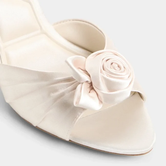Mules con tacón Rosalina, tacón de aguja Mules con tacón Rosalina, tacón de aguja