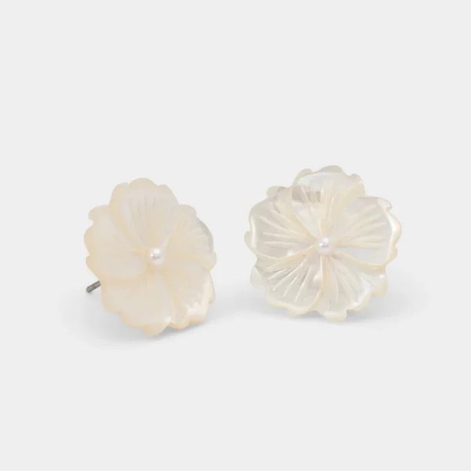Pendientes Camelliaa