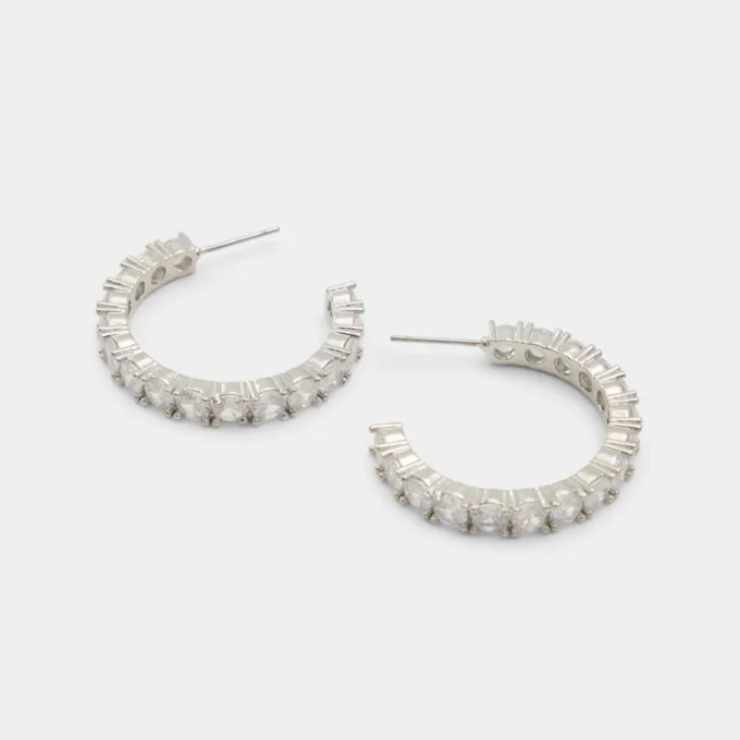 Pendientes Postolia