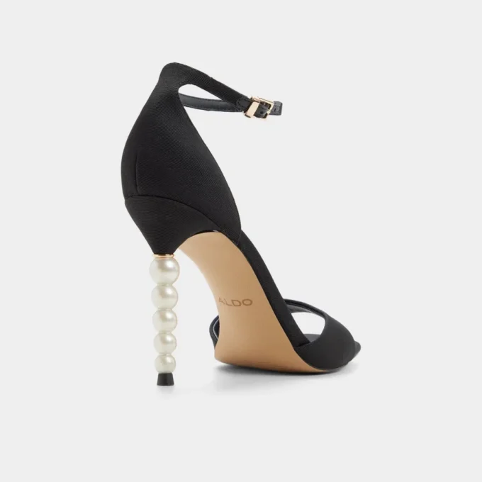 Sandalia de tacón con tiras Pearletta