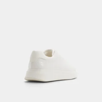 Zapatilla baja Magnus