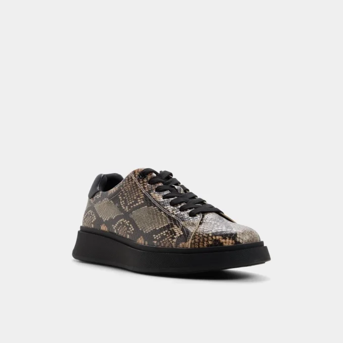 Zapatilla baja Magnus