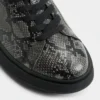 Zapatilla baja Magnus