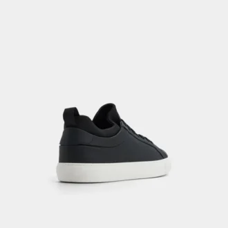 Zapatilla baja Xavier