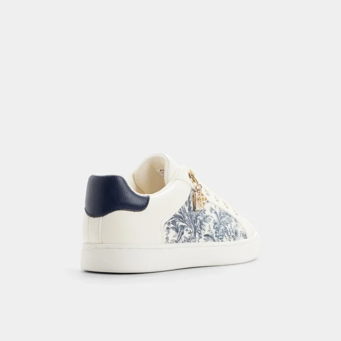 Zapatilla Elgata, suela de copa Zapatilla Elgata, suela de copa