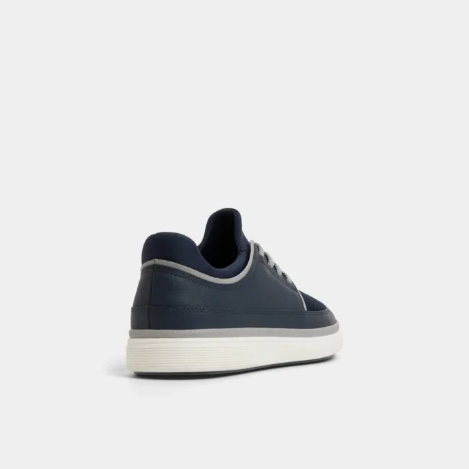 Zapatillas bajas Kurtis, suela de copa Zapatillas bajas Kurtis, suela de copa