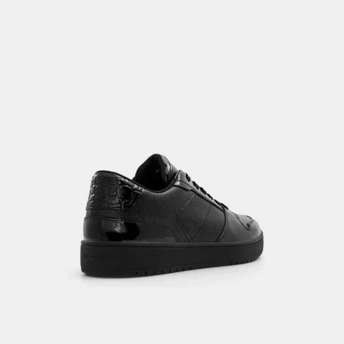 Zethan: zapatilla baja con suela de copa Zethan: zapatilla baja con suela de copa