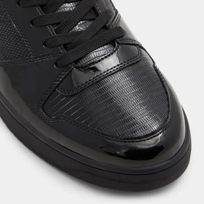 Zethan: zapatilla baja con suela de copa Zethan: zapatilla baja con suela de copa